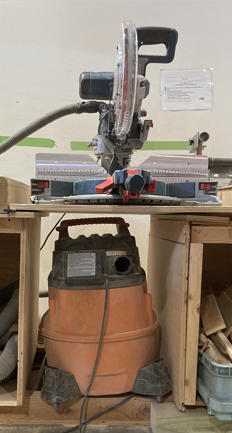 File:Miter saw with shopvac.png