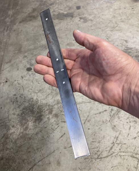 File:Tut3 Bracket nofrills cut bar.jpg