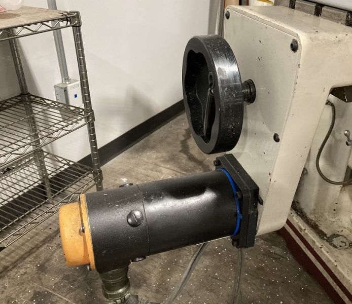 File:Mill accupath servo.jpg