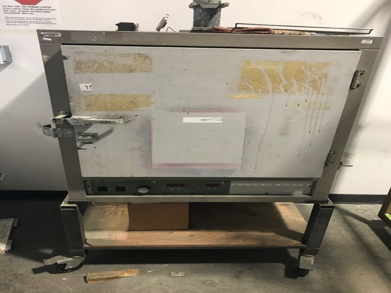 File:VWR 1370FM powdercoating oven.jpg