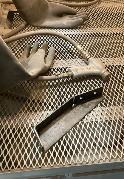 File:SW 3 BracketRE 23 sandblaster.png