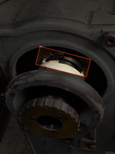 File:Logan clutch collar disengaged.jpeg